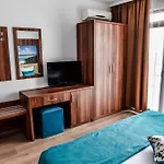 Stela 4*