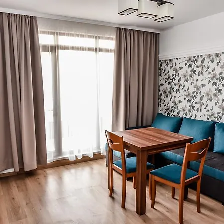 Stela 4* Obzor