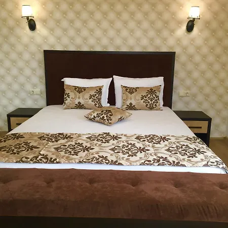 Stela 4* Obzor