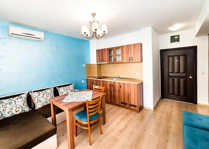 Stela 4* 奥布佐尔